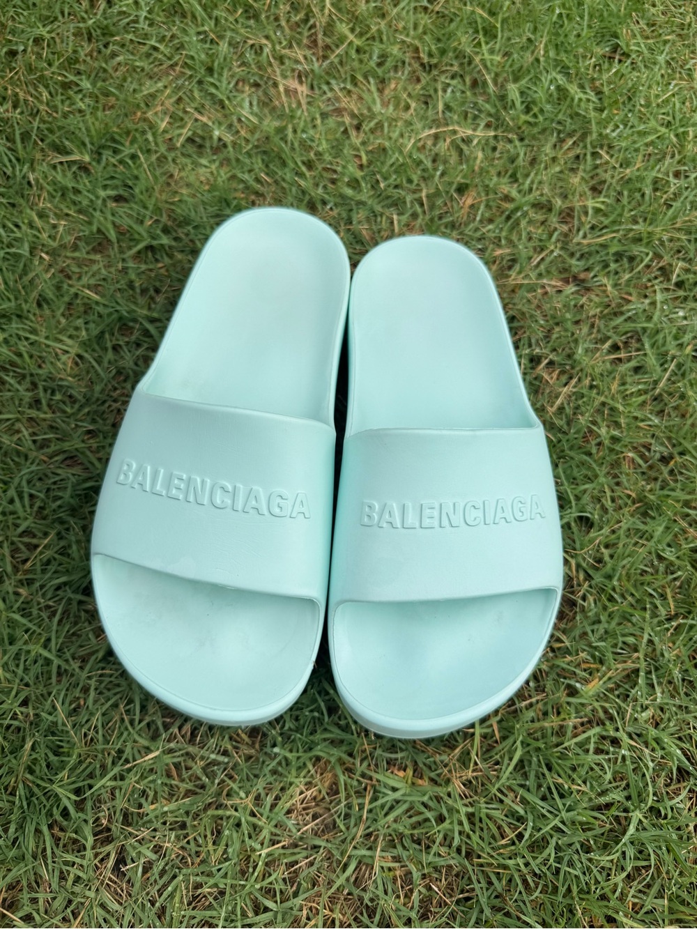 Authentic BALENCIAGA Pool Rubber Womens Chunky Slide Logo Sandals 40 Green Aqua